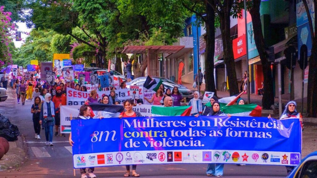 Marcha do Dia Internacional da Mulher. Foto Fernando Benega/APP-Sindicato/Foz/Arquivo