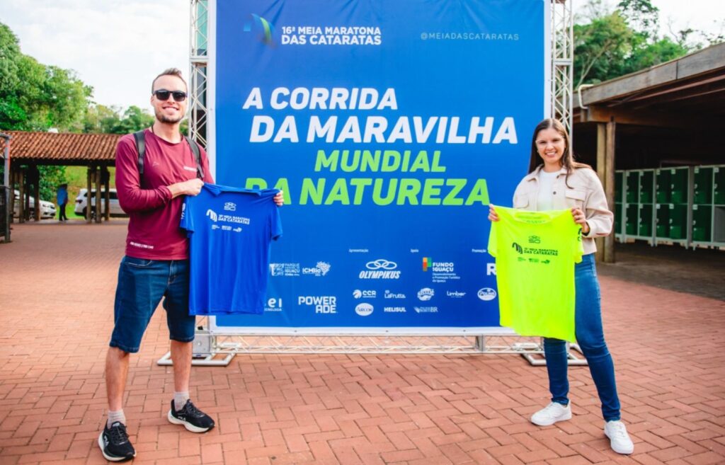 Entrega de Kits para participantes da 16.ª Meia Maratona das Cataratas segue até as 20hs deste sábado (17).